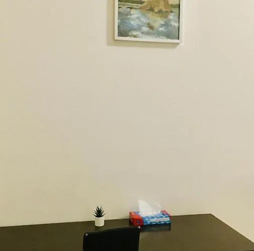 Apartament In Square 2 *