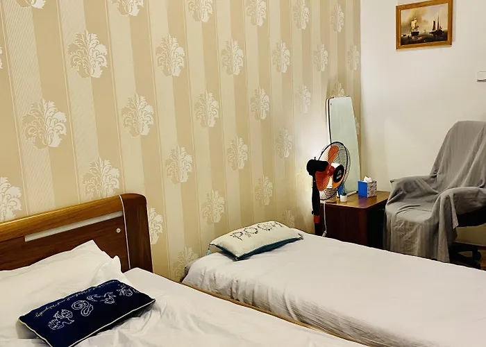 Apartament In Square 2 *