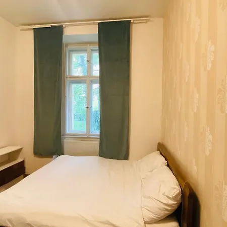 Apartman In Square 2 *