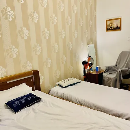 Apartman In Square 2 *
